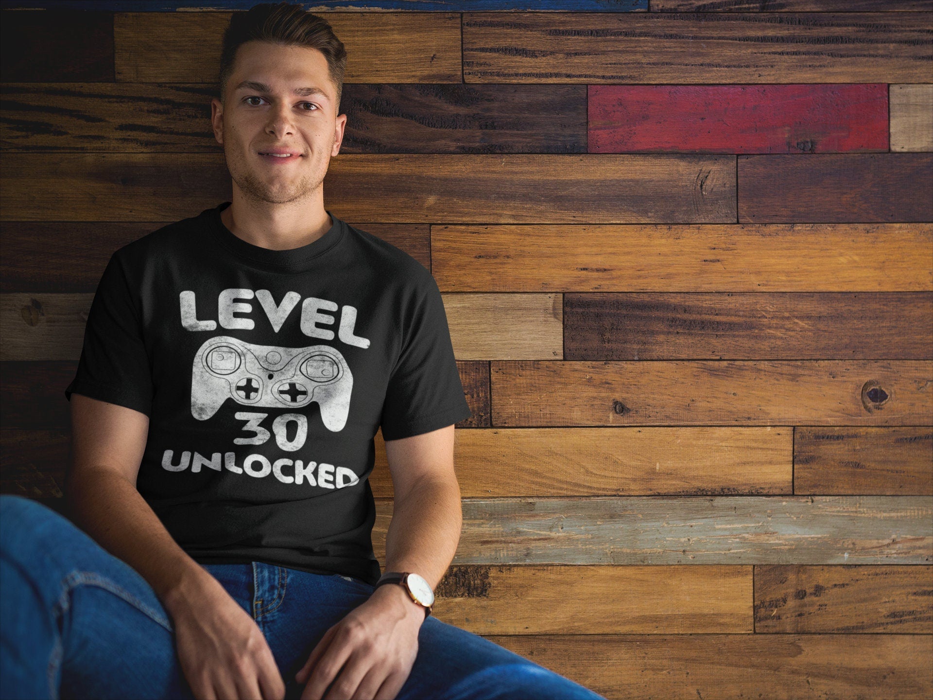 Level 30 Unlocked T-Shirt - Unisex Funny Mens 30th Birthday Gamer Shirt - Born in 1995 Gaming Gift TShirt for Father's Day Christmas