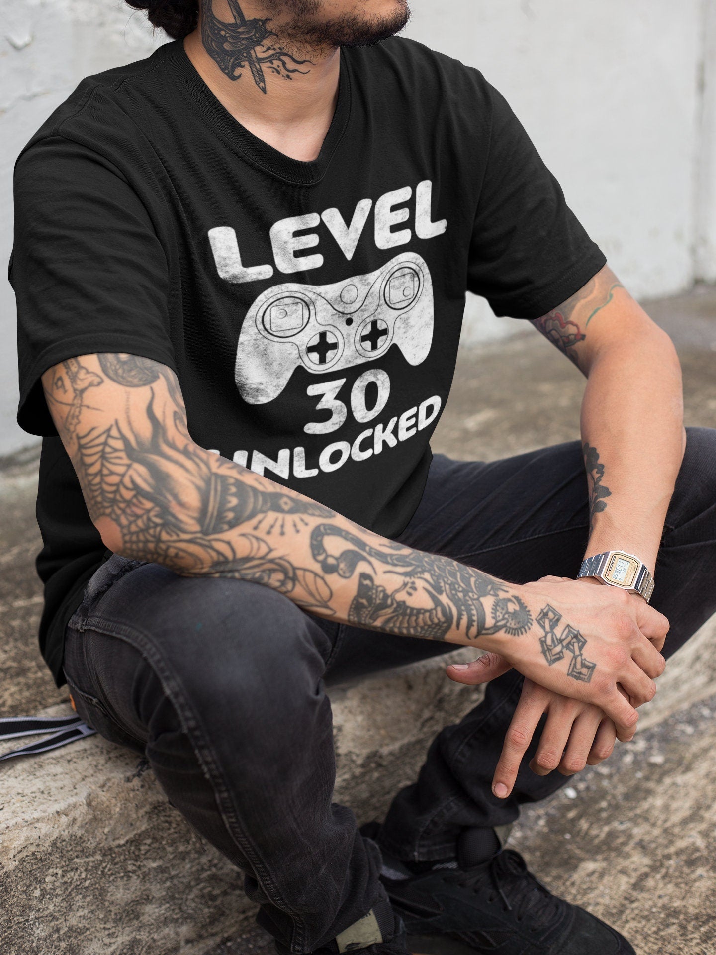 Level 30 Unlocked T-Shirt - Unisex Funny Mens 30th Birthday Gamer Shirt - Born in 1995 Gaming Gift TShirt for Father's Day Christmas