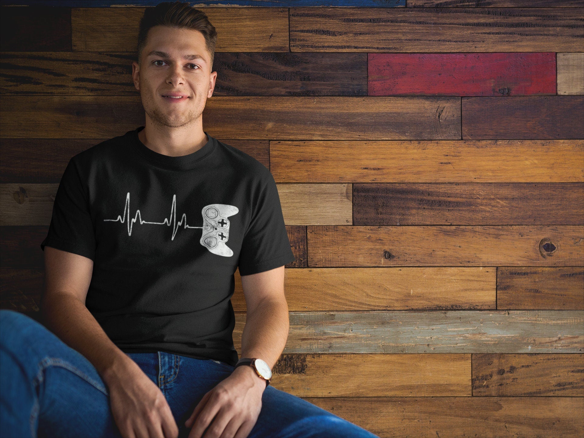 Gamer Heartbeat T-Shirt - Unisex Funny Birthday Video Game Controller Shirt - Gaming Gift TShirt for Nerd Geek Gaimer