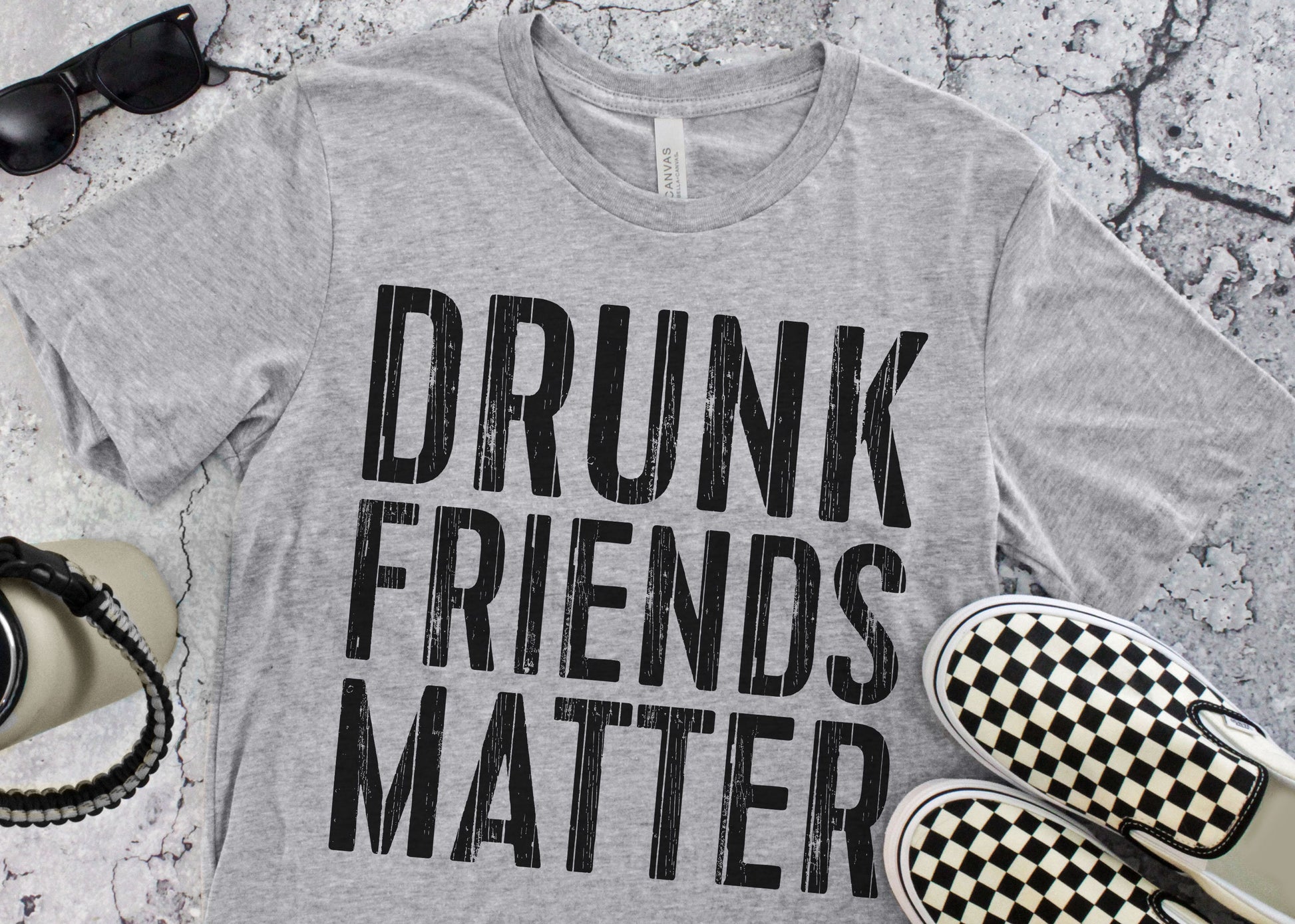 Drunk Friends Matter T-Shirt - Unisex Funny Mens Drinking Shirt - Friends Alcohol TShirt Gag Gift for Father's Day Christmas Birthday